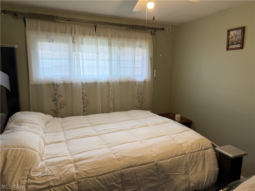 23478 Hillcroft Drive Warrensville Heights OH 44128