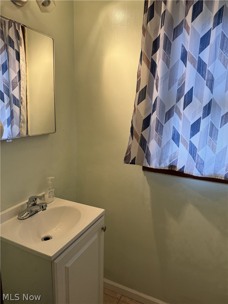 23478 Hillcroft Drive Warrensville Heights OH 44128