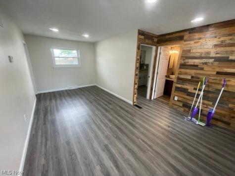 470 Chestnut Drive Berea OH 44017