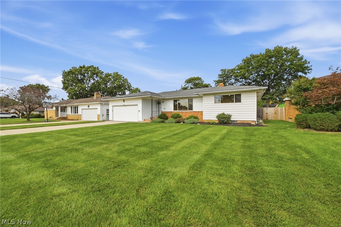 7930 Selwick Drive Parma OH 44129