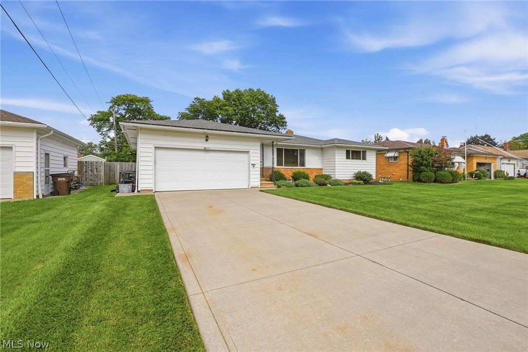 7930 Selwick Drive Parma OH 44129