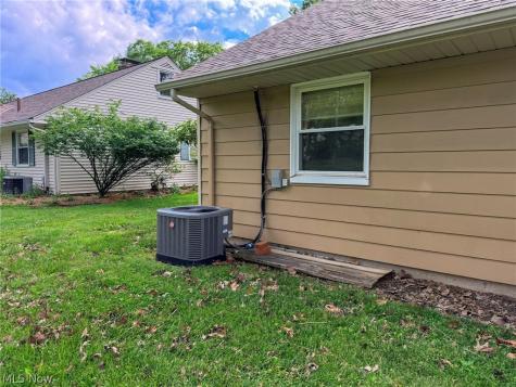 281 Cardinal Drive Medina OH 44256