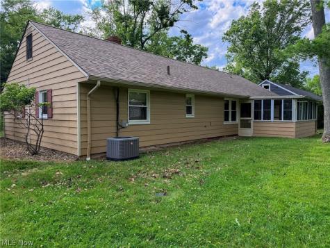 281 Cardinal Drive Medina OH 44256
