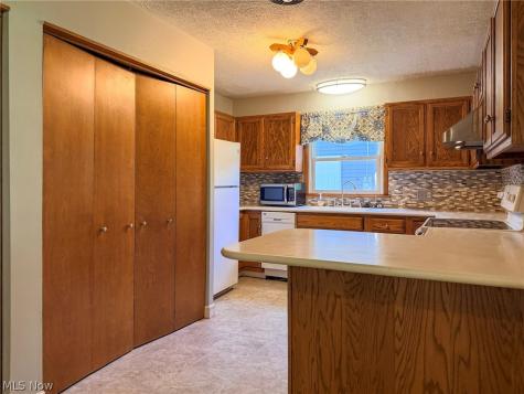 281 Cardinal Drive Medina OH 44256