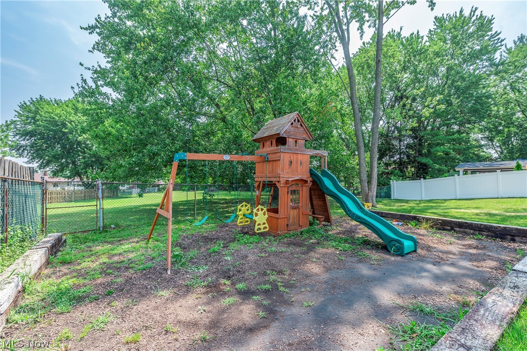 353 Judita Drive Brunswick OH 44212