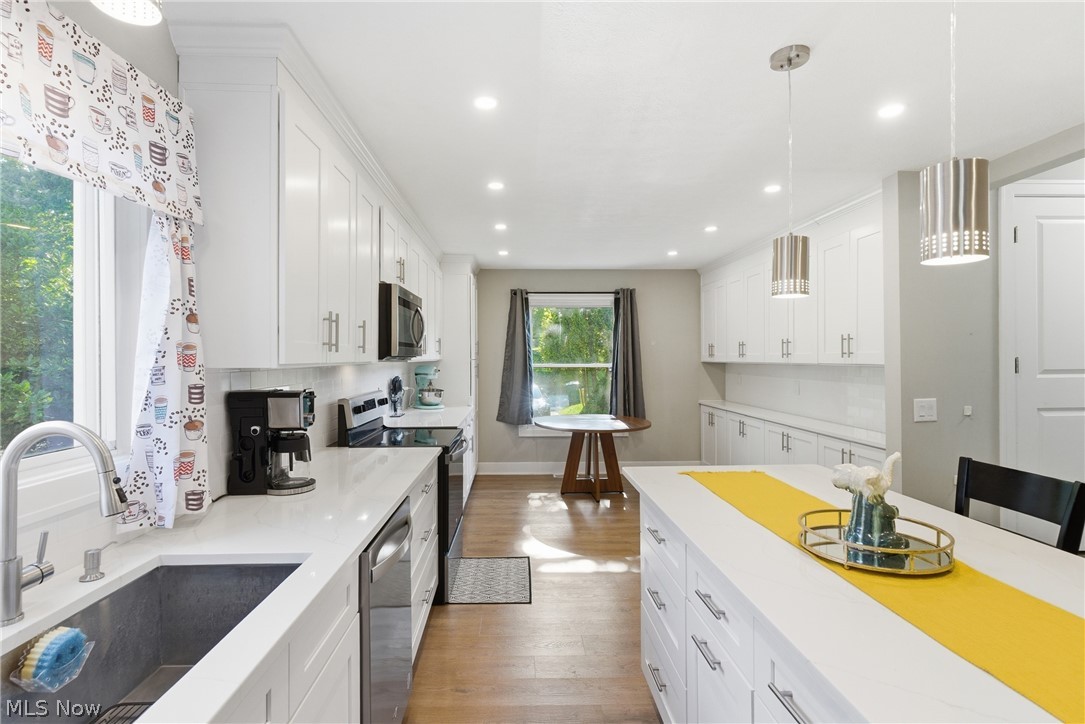 738 Anthony Street Richmond Heights OH 44143