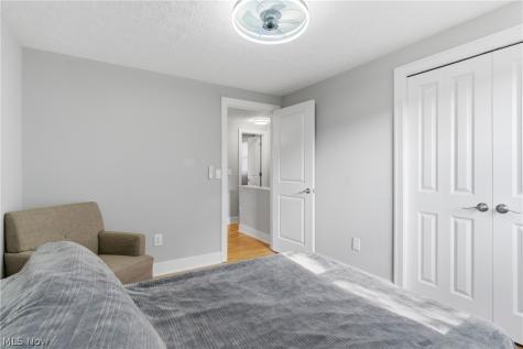 738 Anthony Street Richmond Heights OH 44143