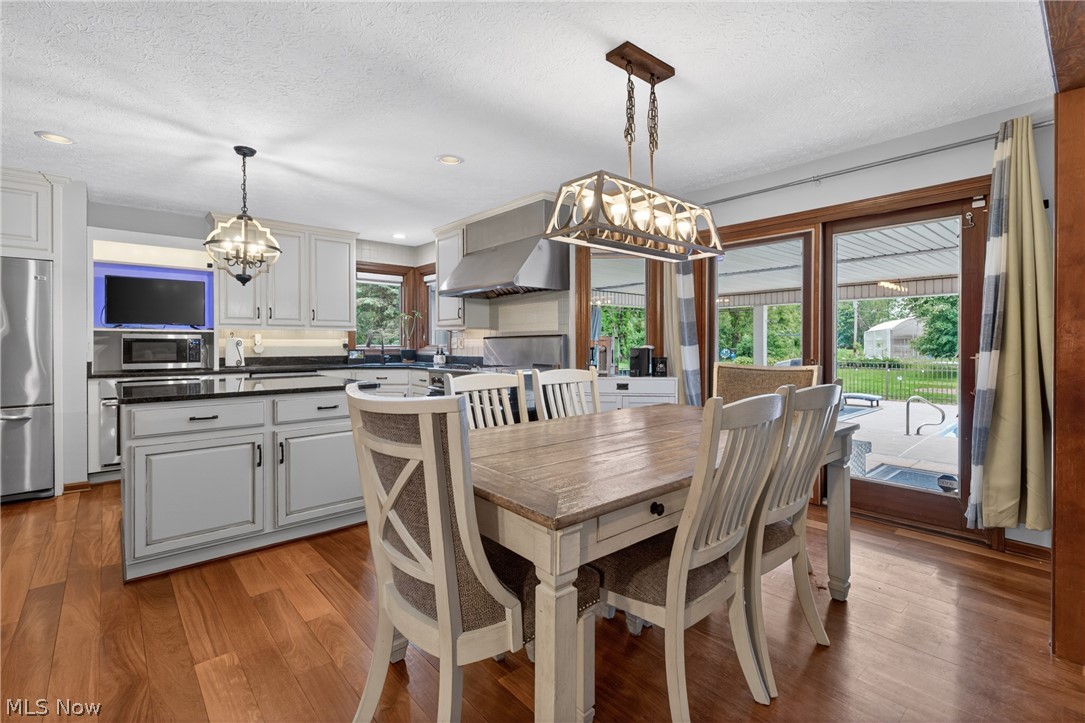 37811 Century Lane Avon OH 44011