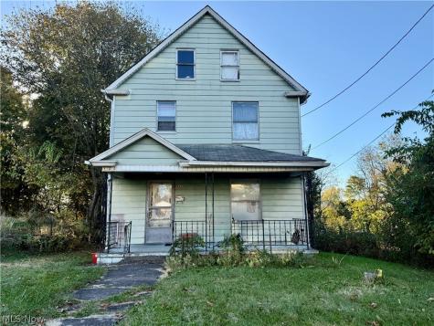 122 N Garland Avenue Youngstown OH 44506