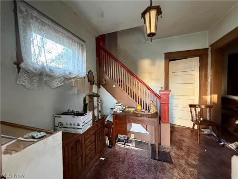 122 N Garland Avenue Youngstown OH 44506
