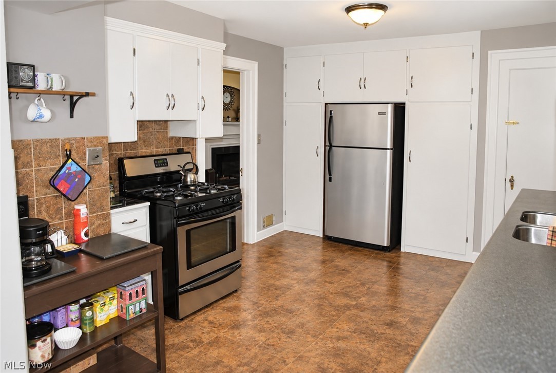 4284 W 219th Street Fairview Park OH 44126