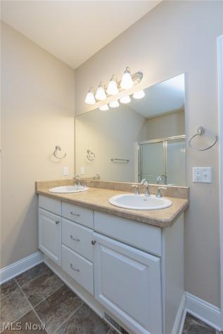 8541 Alexis Drive Macedonia OH 44056