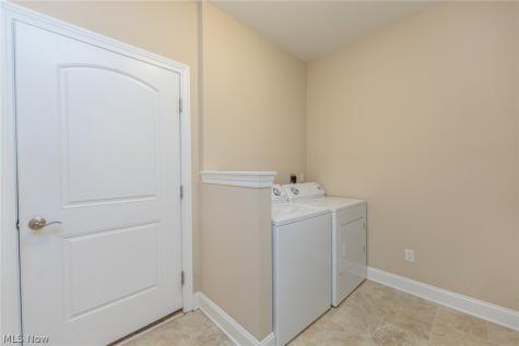 8541 Alexis Drive Macedonia OH 44056