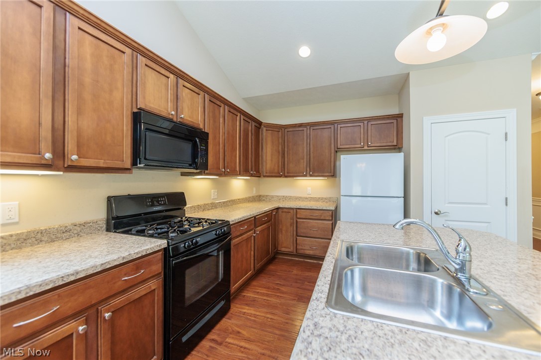 8541 Alexis Drive Macedonia OH 44056