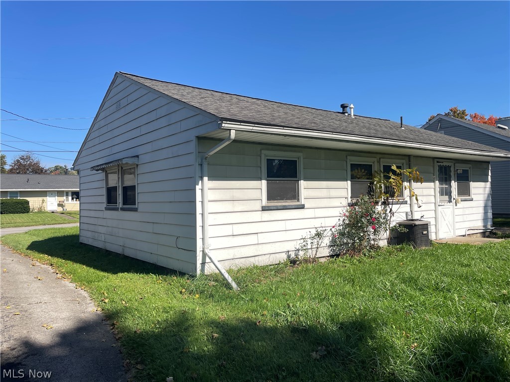 1617 Thalia Avenue Youngstown OH 44514