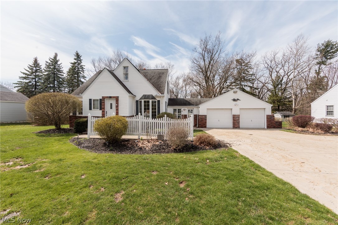 10136 Ridge Road North Royalton OH 44133