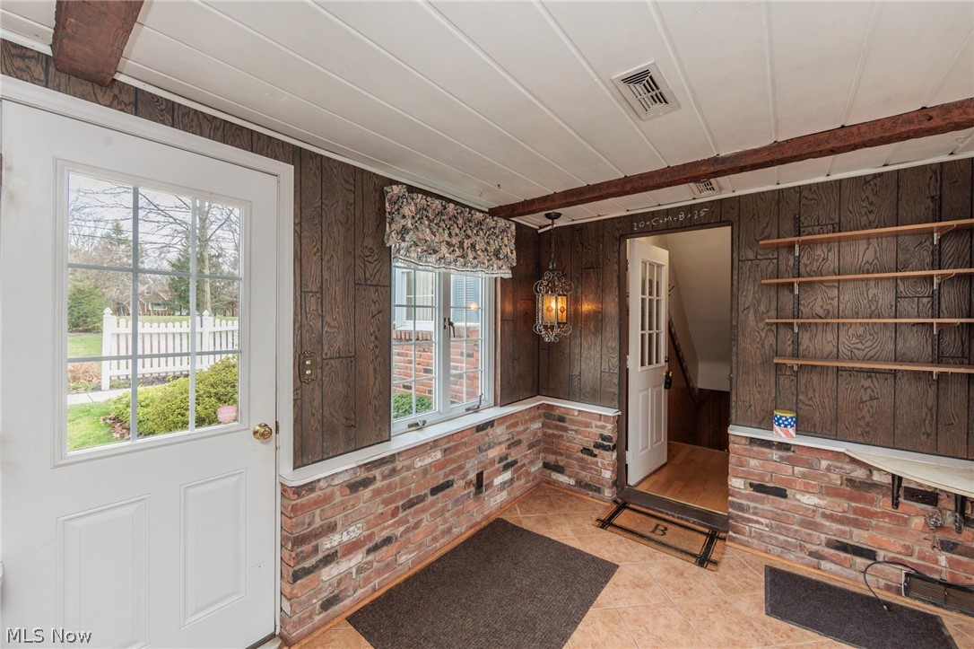 10136 Ridge Road North Royalton OH 44133