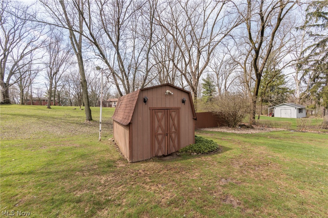 10136 Ridge Road North Royalton OH 44133