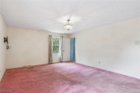 5611 Goodman Drive North Royalton OH 44133