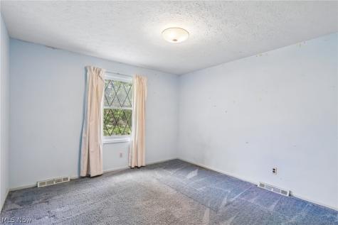 5611 Goodman Drive North Royalton OH 44133