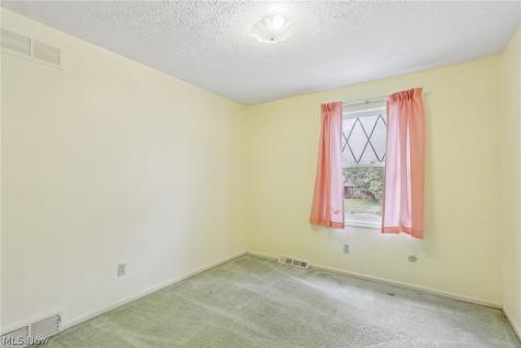 5611 Goodman Drive North Royalton OH 44133