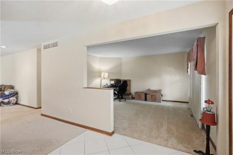 2006 Stoneridge Court Ashland OH 44805