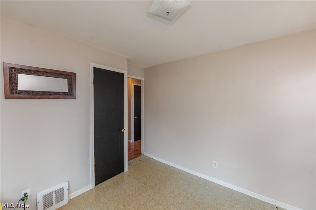 2511 North Avenue Parma OH 44134