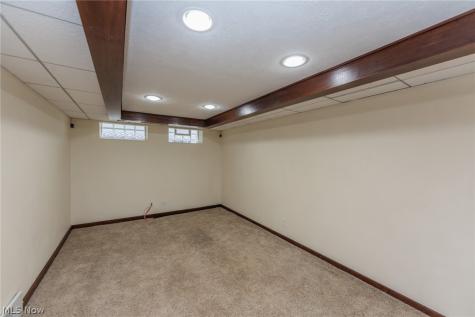 2511 North Avenue Parma OH 44134
