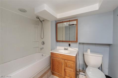 2511 North Avenue Parma OH 44134