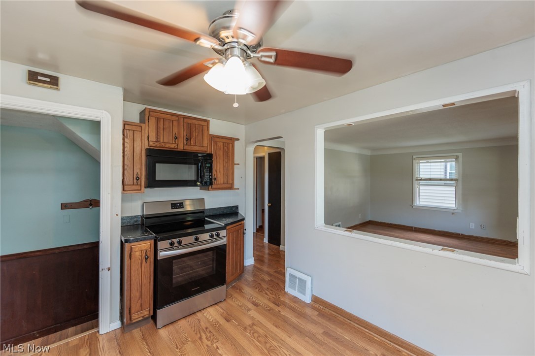 2511 North Avenue Parma OH 44134