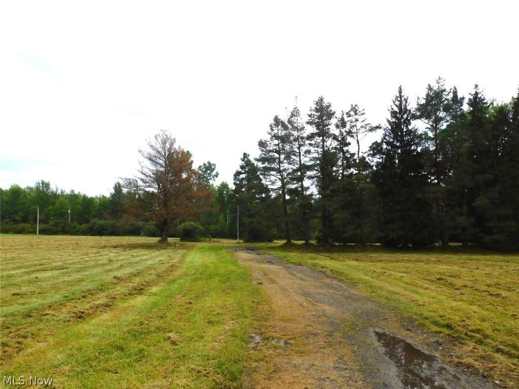 1577 Tompkins Road Jefferson OH 44032
