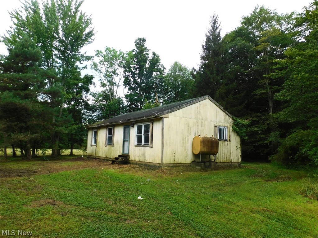 1577 Tompkins Road Jefferson OH 44032
