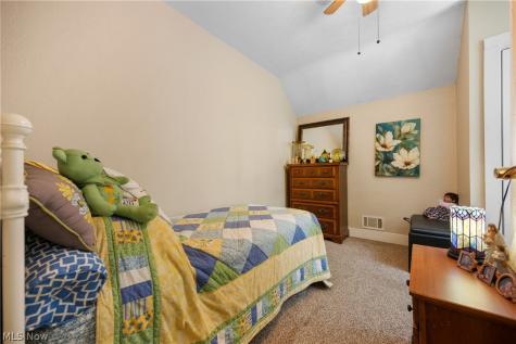 3346 Albrecht Avenue Akron OH 44312