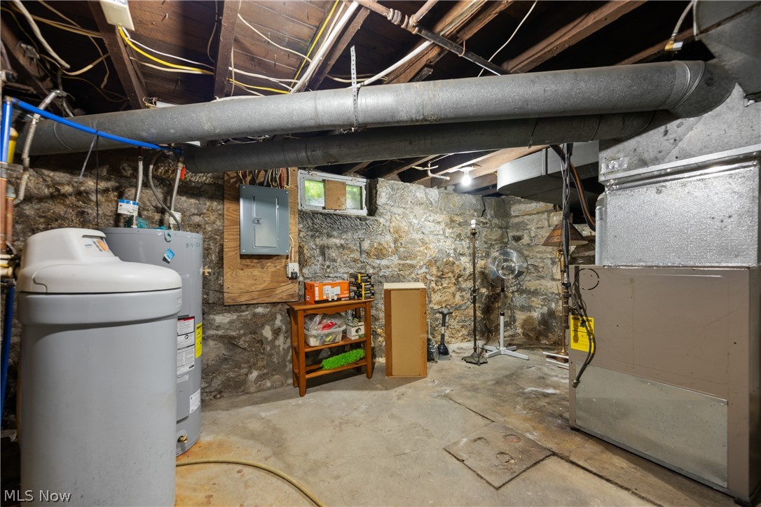 3346 Albrecht Avenue Akron OH 44312
