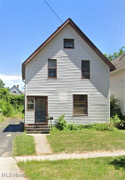 821 E 156th Street Cleveland OH 44110