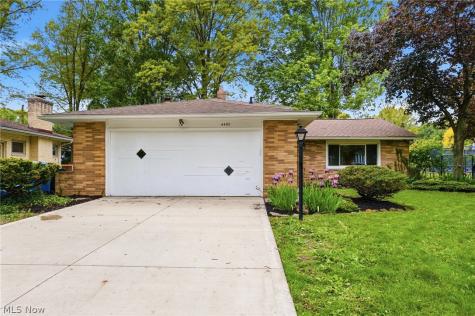 4492 Camellia Lane North Olmsted OH 44070