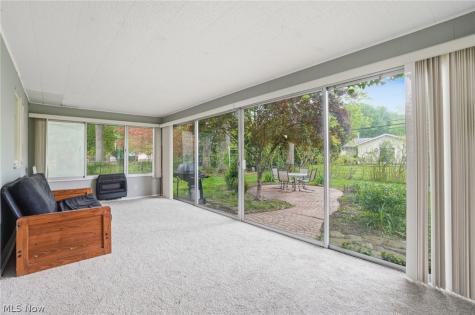 4492 Camellia Lane North Olmsted OH 44070
