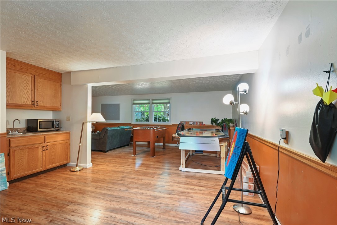 8441 Carriage Hill Drive NE Warren OH 44484