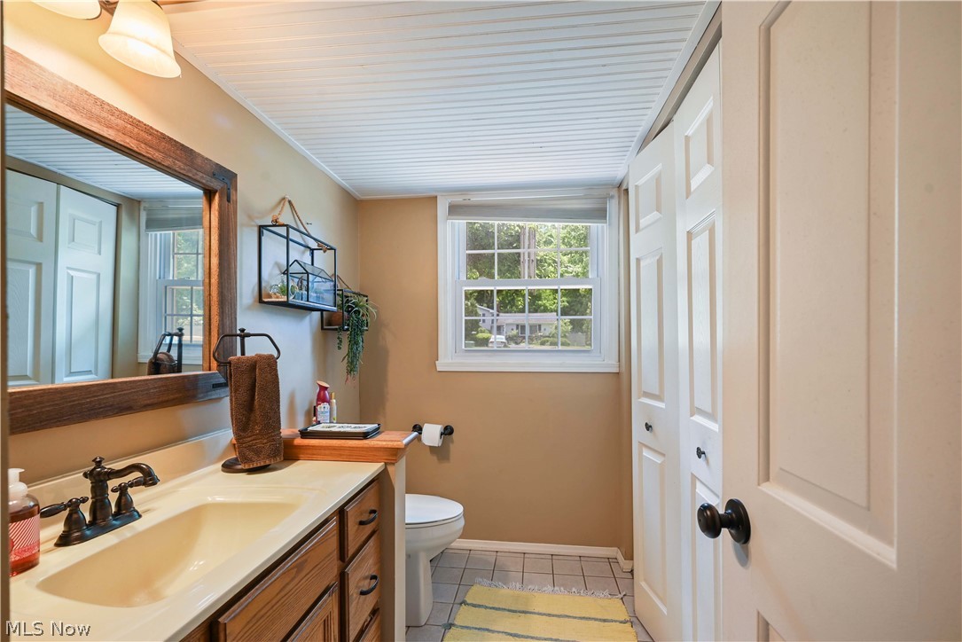 8441 Carriage Hill Drive NE Warren OH 44484