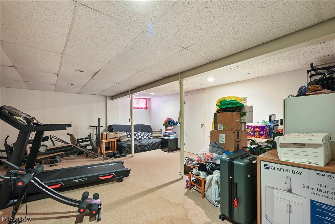 8441 Carriage Hill Drive NE Warren OH 44484