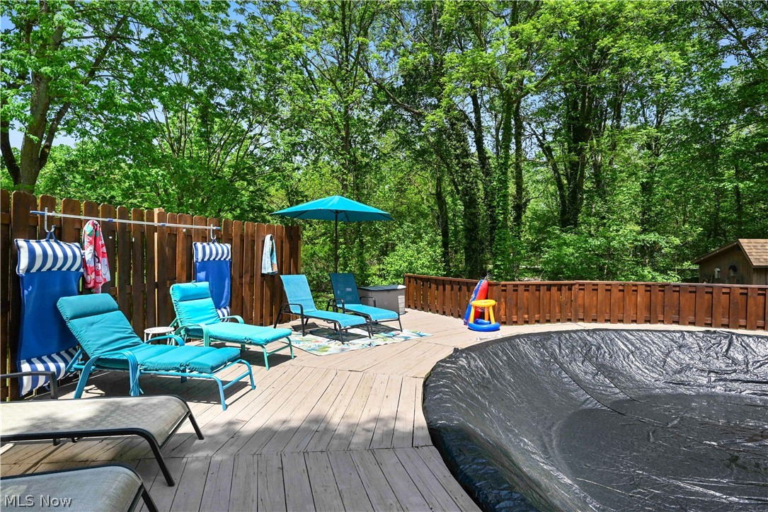 8441 Carriage Hill Drive NE Warren OH 44484