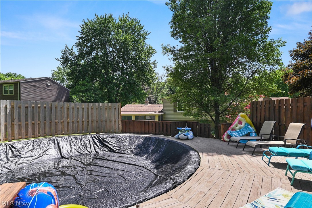8441 Carriage Hill Drive NE Warren OH 44484