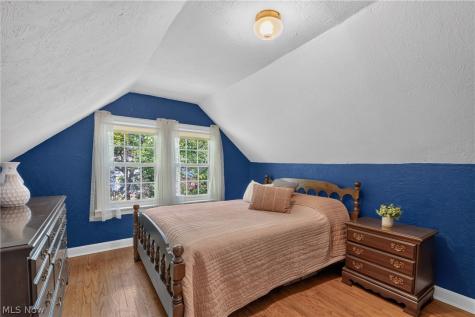 2539 Kingston Road Cleveland Heights OH 44118