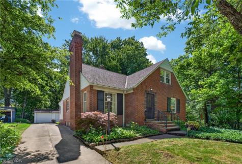 2539 Kingston Road Cleveland Heights OH 44118