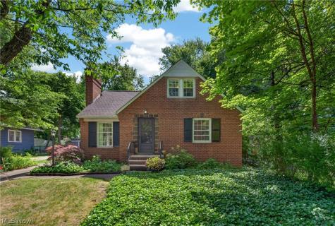 2539 Kingston Road Cleveland Heights OH 44118