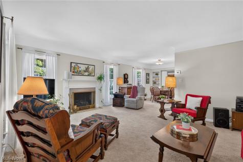 2539 Kingston Road Cleveland Heights OH 44118