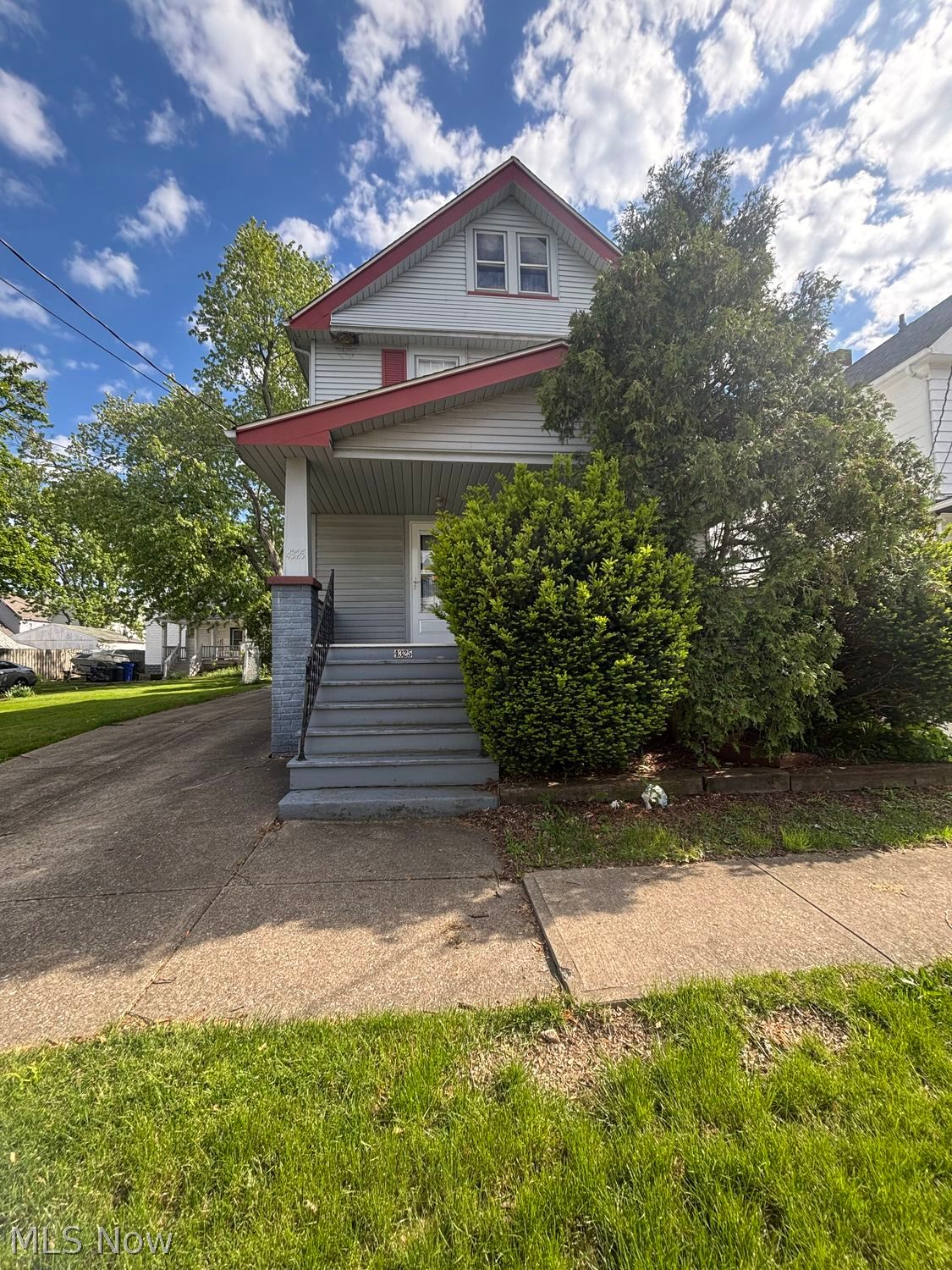 4325 Ardmore Avenue Cleveland OH 44109