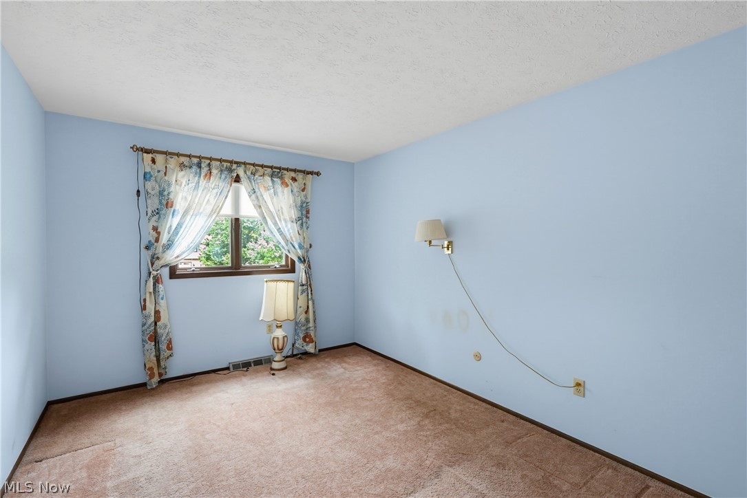 9841 Cedarwood Drive North Royalton OH 44133