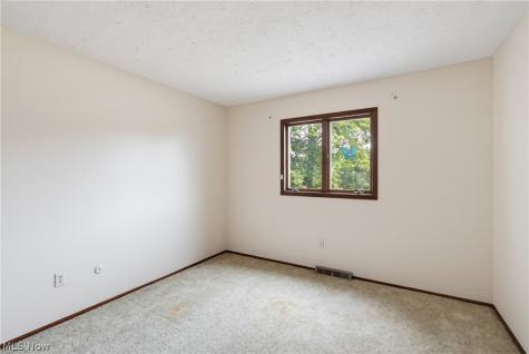 9841 Cedarwood Drive North Royalton OH 44133