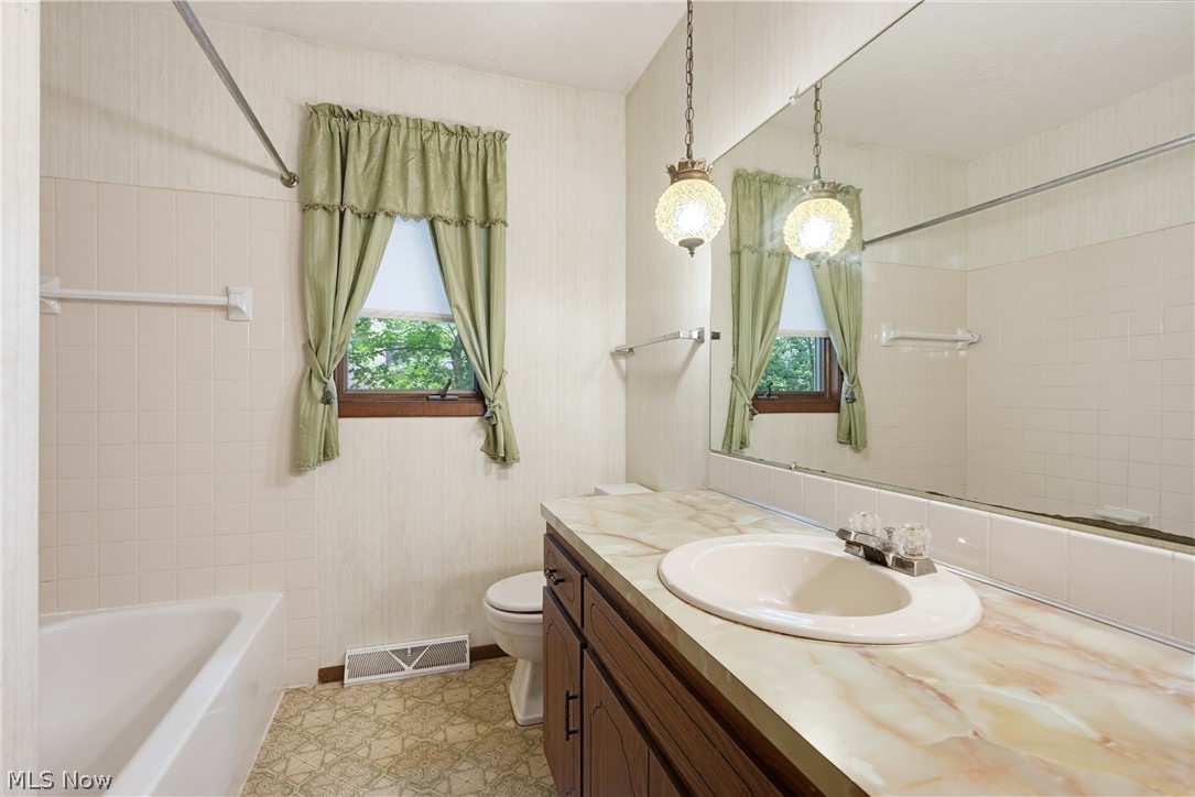 9841 Cedarwood Drive North Royalton OH 44133